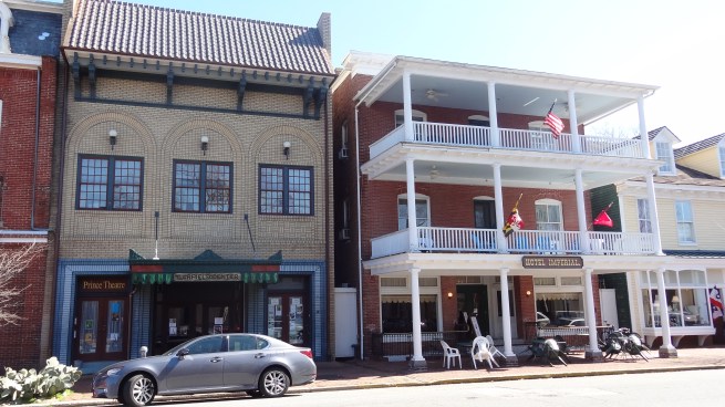 Chestertown offers the quaint charms you'd come to expect from a colonial-era town