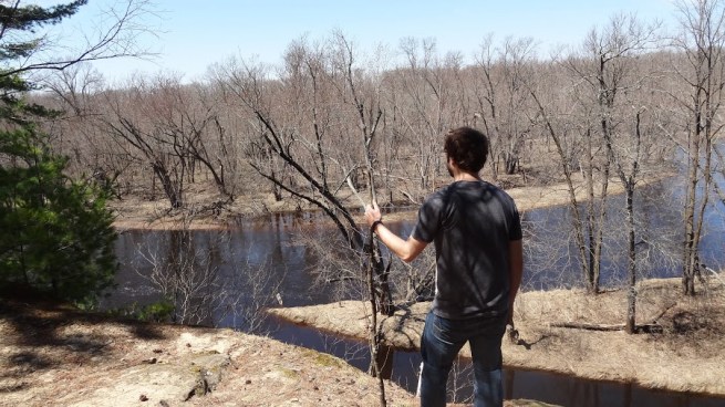 There are a few islands in this part of the St. Croix river - all of which belong to Wisconsin (there are a few elsewhere along the river that belong to Minnesota)