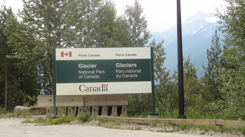 Unless you just want to cross into the Pacific Time Zone, a drive out to Glacier is probably too ambitious for a day trip out of the Banff area. 