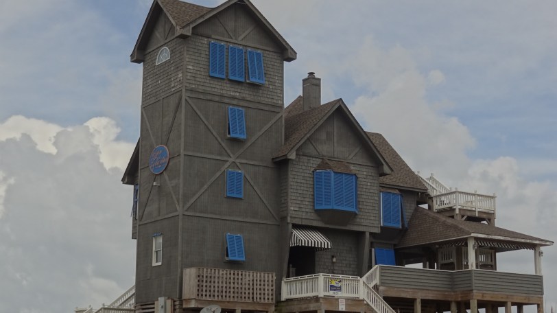 Totally not related to Fort Raleigh, this little piece of "lovebird" history is the Inn at Rodanthe - the exact one used in the Nicholas Sparks film, Nights in Rodanthe.